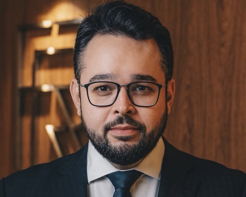 Bruno Cunha Lima escolhe advogado Rodrigo Rabello como novo procurador-geral do município