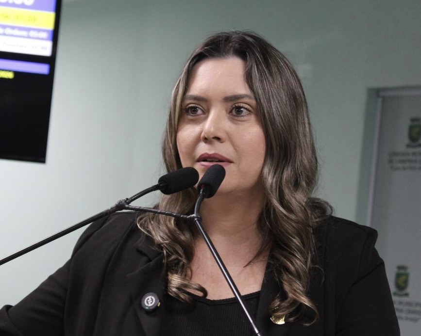 Aprovado por unanimidade, PL de Waléria Assunção sobre livre estacionamento para a imprensa em Campina Grande segue para sanção