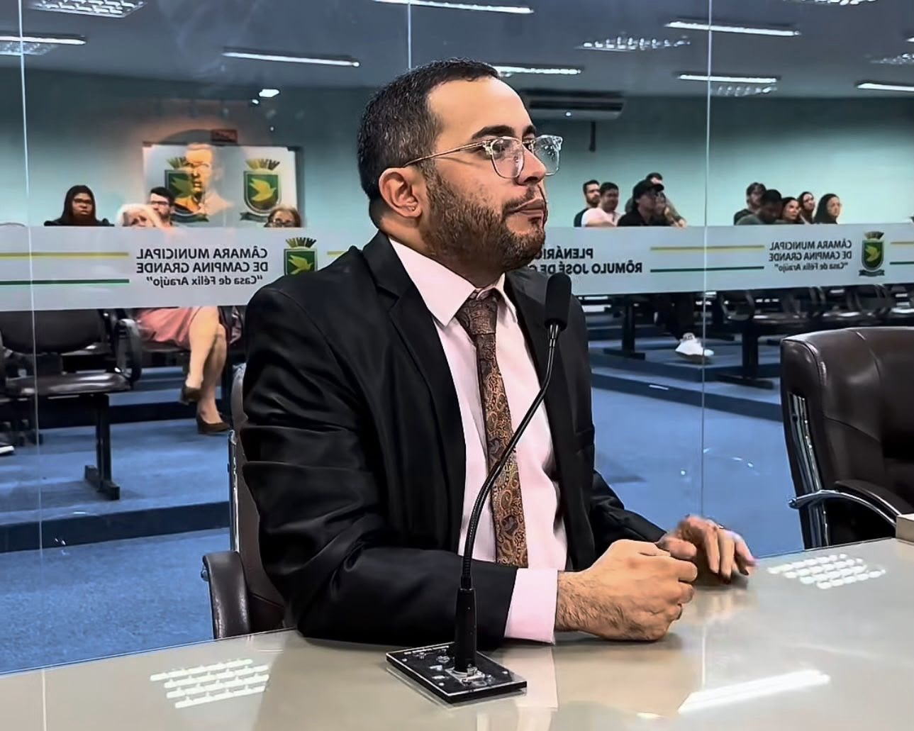Rafafá apresenta propostas para ampliar políticas de proteção animal em Campina Grande